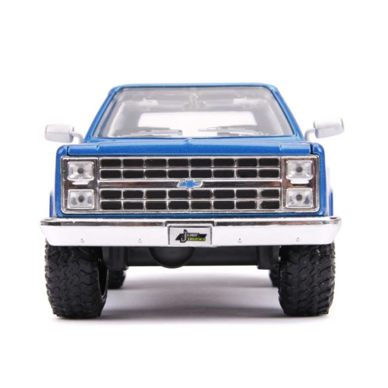 Just Trucks 1980 Chevy K5 Blazer Blue 1:24 Scale Diecast Vehicle Car Figure