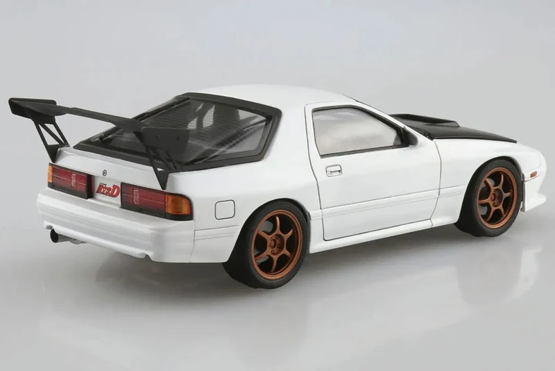 Aoshima 1/24 Initiald Takahashi Ryosuke FC3S RX7 Hakone Battle Ver. (Mazda)