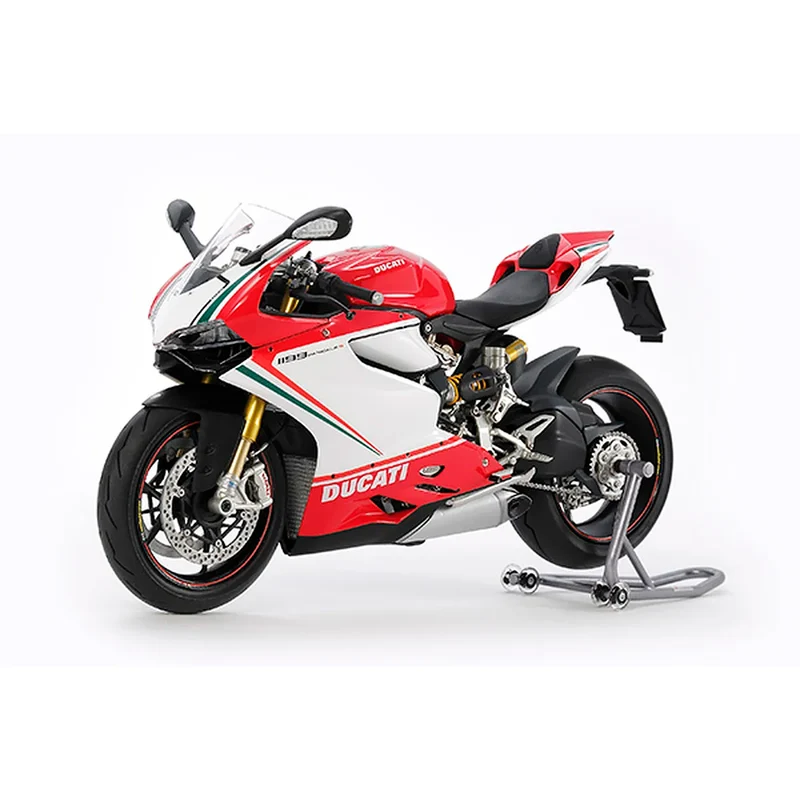 Tamiya 1/12 Ducati 1199 Panigale S Tricolore Motorcycle Scaled Plastic Model Kit
