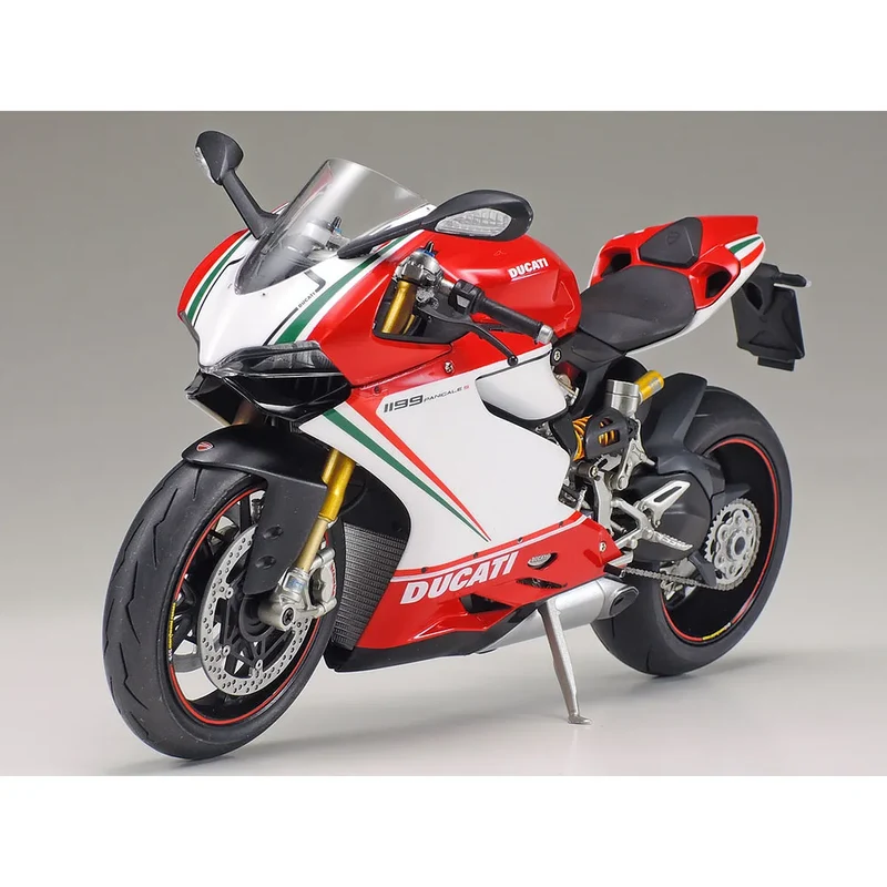 Tamiya 1/12 Ducati 1199 Panigale S Tricolore Motorcycle Scaled Plastic Model Kit