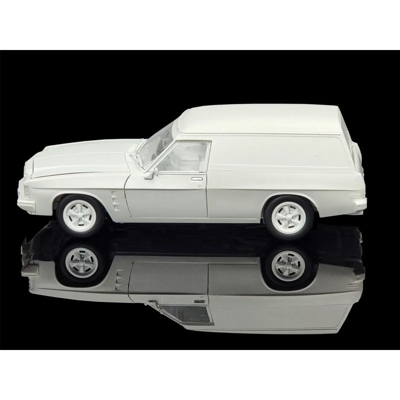 Dda Collectables 1/24 1975 HJ Holden Sandman Panelvan
