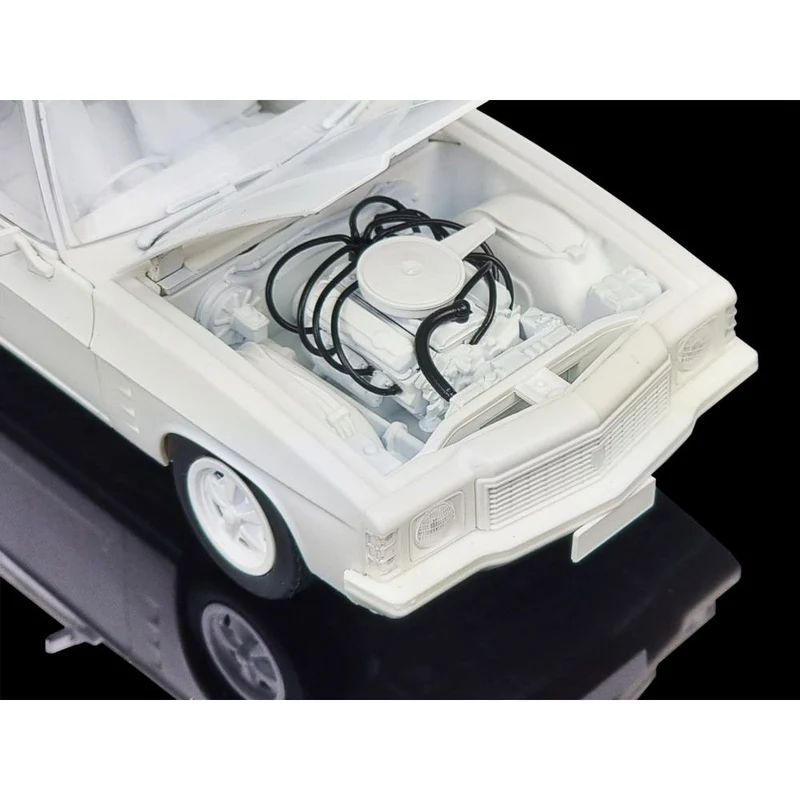 Dda Collectables 1/24 1975 HJ Holden Sandman Panelvan