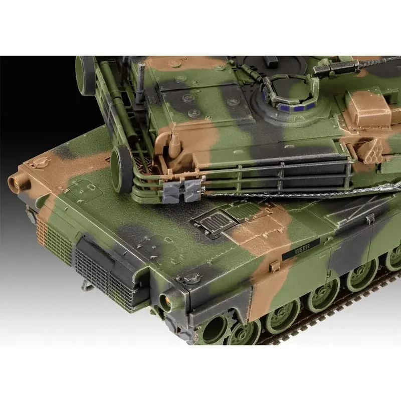 Revell 1/72 M1A1 AIM(SA)/ M1A2 Abrams Model Set