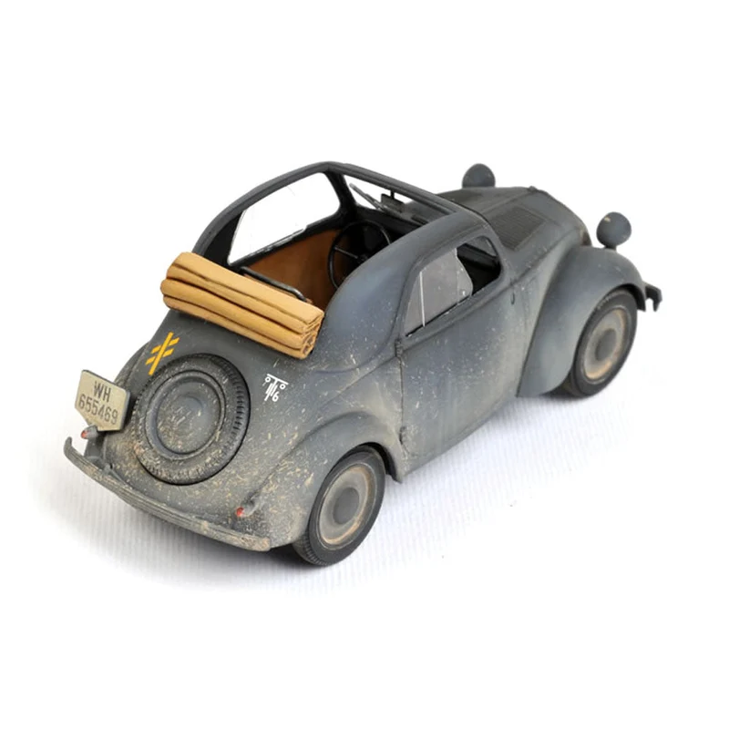 Tamiya 1/35 Simca 5 Staff Car (German Army)