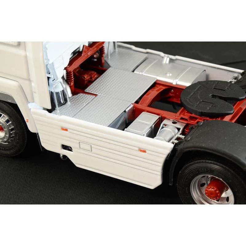 1/24 IVECO Turbostar 190.48 Special