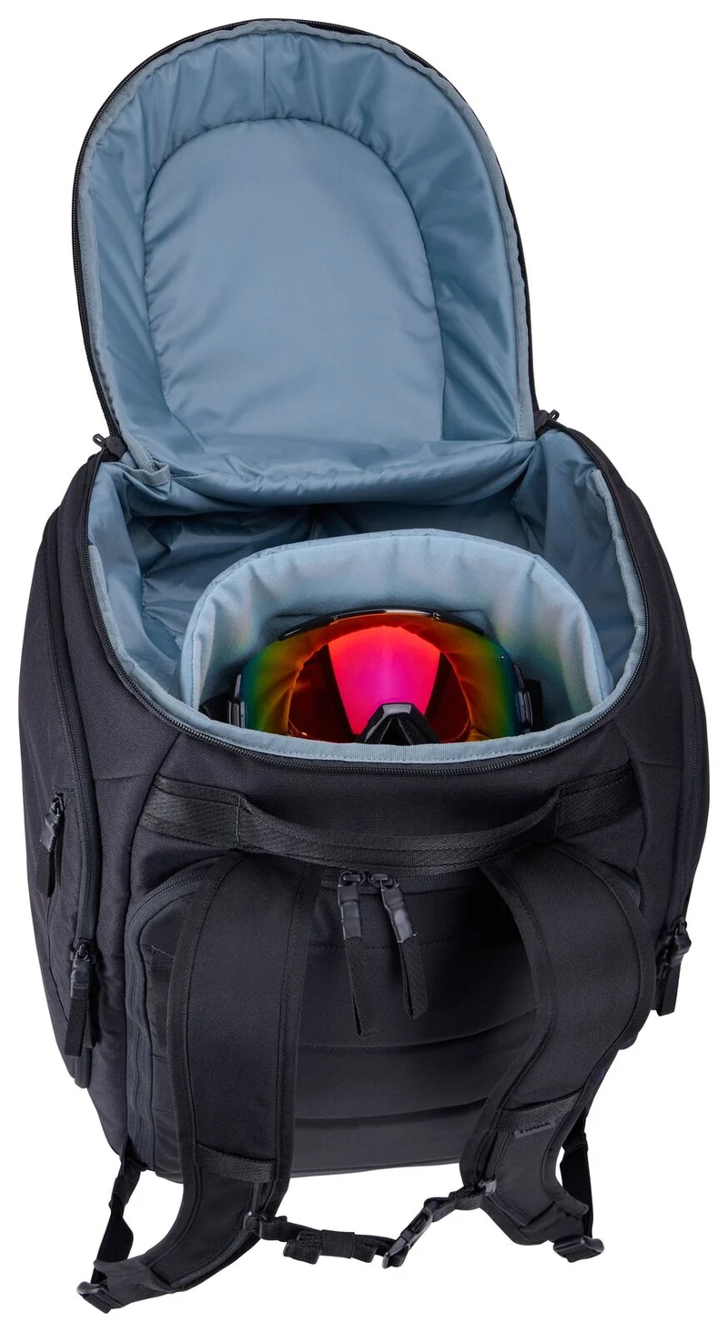 THULE RoundTrip Boot Backpack 60L Ski Snowboard Goggles Helmet Gear Bag in Black