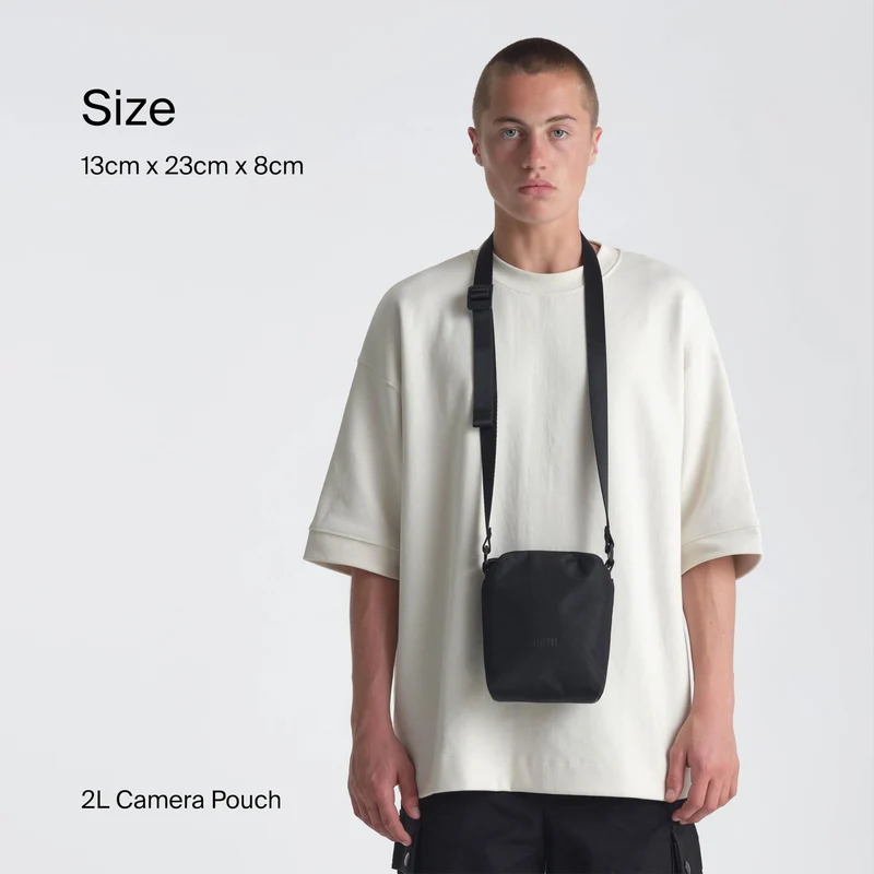 Urth Andesite 2L Camera Pouch (Black)
